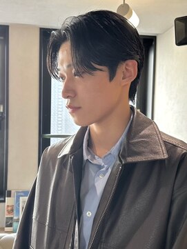 ノラ ギンザ(NORA GINZA) ダウンパーマニュアンスパーマセンターパートコンマヘア髪質改善