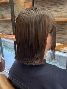 モスト ブリヤン(MOST BURYAN) まとまりぷっつんボブ×20代柔らかなブラウン