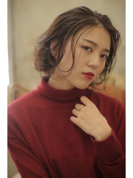 ラヴェ(LAWE.) くせ毛風　クラシカルモードボブ