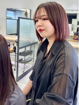 リジー(Litzy)の写真/【女性のみ/全席半個室】頼れる女性Stylistが勢揃い＊挑戦してみたいスタイルは≪三國≫に相談してみて♪