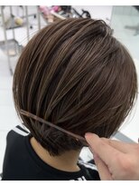 白髪ぼかし/脱白髪染め】で大人女性をより美しく