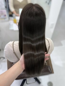 ハピネス 梅田茶屋町店(HAPPINESS) 韓国風/レイヤーカット/顔周り/顔まわり/髪質改善/ベージュ