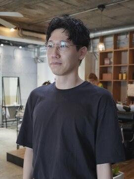 ヒカリス 中崎店(HIKARIS) メンズ × カット