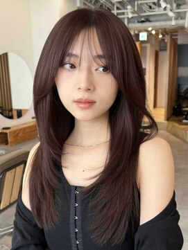 ノイカーム(noi Calm) 顔周りレイヤーカットブリーチダブルカラーショートカット