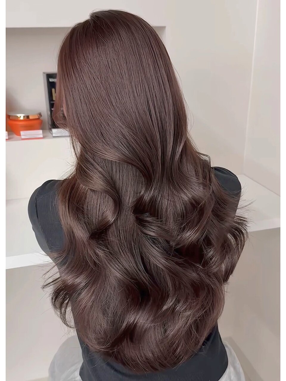 2025年-2026年冬】チョコレートブラウンの髪型・ヘアアレンジ｜人気順