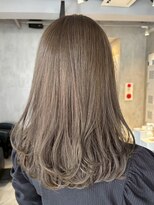 エリマ 調布(elima)&nbsp;調布ダブルカラーミディアムボブベージュアッシュブラウンカラー