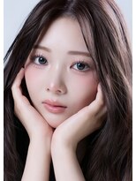 ソアレ(soiree) ナチュラルに盛れる低彩度メイク