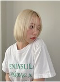 レイヤーボブ/前上がりボブ/ブロンド/ダブルカラー