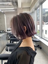 イキ 表参道(iki omotesando)&nbsp;モード/無造作ウェーブ/大人ガーリー[表参道駅]