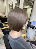 ベージュカラー