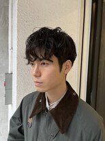 ジリ(JILI) 【MEN’S HAIR】束感ショート　マッシュパーマ　◎上辻担当