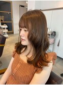 小顔レイヤーカット　明るめベージュ