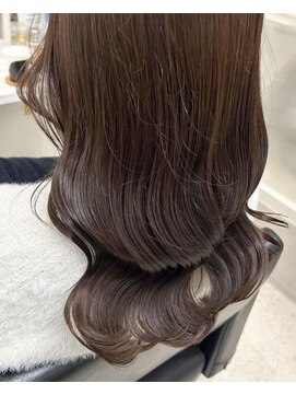 トッカ ヘアアンドトリートメント バイ リウム(tocca hair&treatment by Rium) 《韓国ヘア》ブラウンカラー×ヨシンモリ