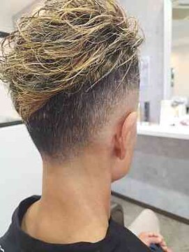 ティーズギャラリー(T's GALLERY) カット＋ハイライト