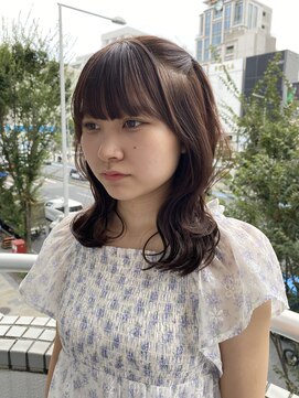 リコ バイ マリス(Liko by maris) シールエクステでボブからミディアムにイメチェン!!