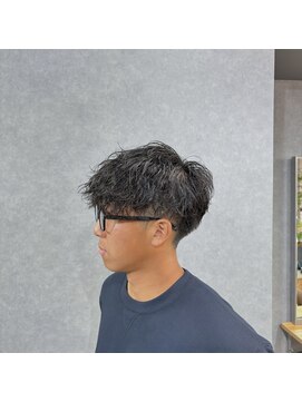 クリーブ 池袋(creeb) シャドウパーマ、無造作パーマ池袋