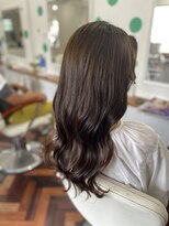 ヘアーアンドメイクアップモパ オリーブブラウン