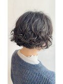 パツっとボブ×ゆるふわパーマ