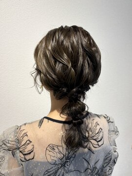 ベルバイリトル(belle by little) 編みおろしアレンジ