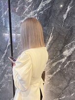 リノ(RLINO)&nbsp;【名古屋/栄】ボブカット/ブリーチ/ピンクベージュ