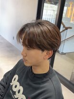 ブラック(BLACK) 毛流れセンターパート