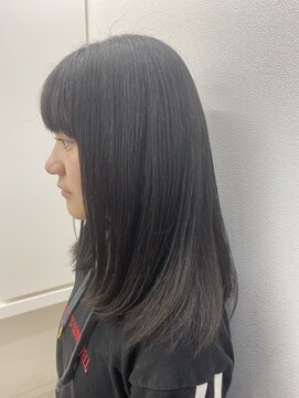 カットハウス ニューヨーク(CUT HOUSE NEW YORK) セミロングレイヤー