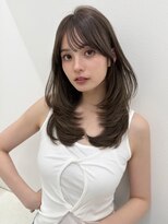 アイトーキョーエス 渋谷(AI TOKYO S)&nbsp;レイヤーオリーブベージュシースルーバングブリーチなし渋谷