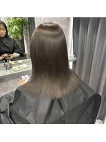 ネームレス 心斎橋(nameless)&nbsp;ショコラブラウンの艶ミディアム｜心斎橋美髪