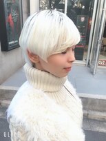 アフィーロ(ACHFILO) ケアブリーチのダメージレスホワイトカラーで韓国風マッシュ