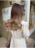 グラデーションカラー×ミルクティーベージュ