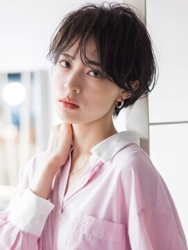 サーカス バイ ビュートリアム 青山(CIRCUS by BEAUTRIUM) マッシュショート20代30代40代大人可愛い暗髪うる艶髪青山表参道