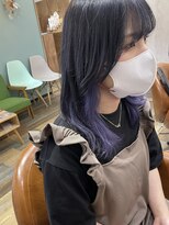 マーズ(Hair salon Mars) ダーグレー。インナーパープル。