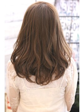 ニスル センター南店(NISURU） 似合わせカット/大人ガーリー/ダークアッシュ/着物/センター南