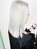 モーション 新宿(motion)&nbsp;ホワイトカラー