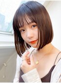20代30代透明感暗髪アッシュグレージュ丸みボブ