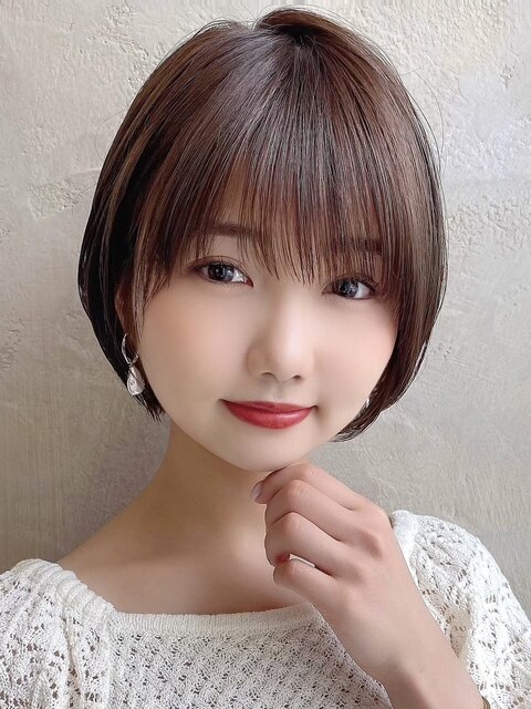 〔岩田莉奈〕40・50代　前下がりショートボブ　丸みショート◎