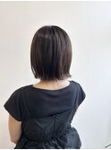 切りっぱなしボブスタイル