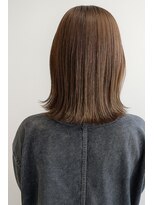 ヨロ(YoLo.)&nbsp;外ハネミディアムボブ　担当　内迫