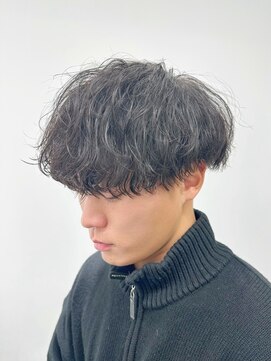 メンズブリーチ眉毛メンズカットパーマシャドウパーマ髪質改善