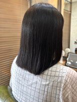 ガーディナ(Gardina) 黒髪 縮毛矯正 切りっぱなし 髪質改善ストレート 艶髪 30代 美髪