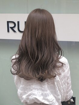 リングヘアギンザ(Ring hair GINZA)の写真/ライフスタイルに馴染む透明感と艶を。銀座一丁目で叶える、ダメージレスな理想の似合わせカラーStyle◎