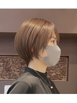 ヘアリゾート粋 ドゥオ 新宿南口店(dua)&nbsp;2026新色 イルミナポピーショートヘア