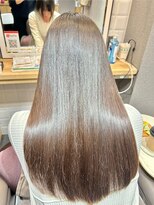 カミケンガレリア(kamiken. galleria)&nbsp;パサつく髪に髪質再生トリートメント【カミケンガレリア/郡山】
