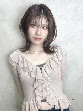 ルノン フィージュ(LUNON fieju) 黒髪クラゲヘアーオリーブグレー小顔ココアベージュ