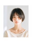ショートボブ