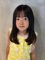 キリ 逗子(kiri)&nbsp;逗子葉山キッズカットローレイヤーカット女の子ぱっつん前髪M207