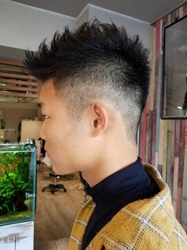 ロッキンヘアー(Rockin' hair) フェード ベリーショート 束感 ショート