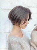 【東 純平】グレージュ 小顔前下がりショートボブ