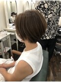 大人かわいいショートスタイル