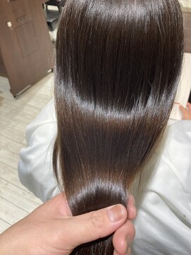 リズム(RHYTHM) 艶髪ストレート/10代20代30代40代